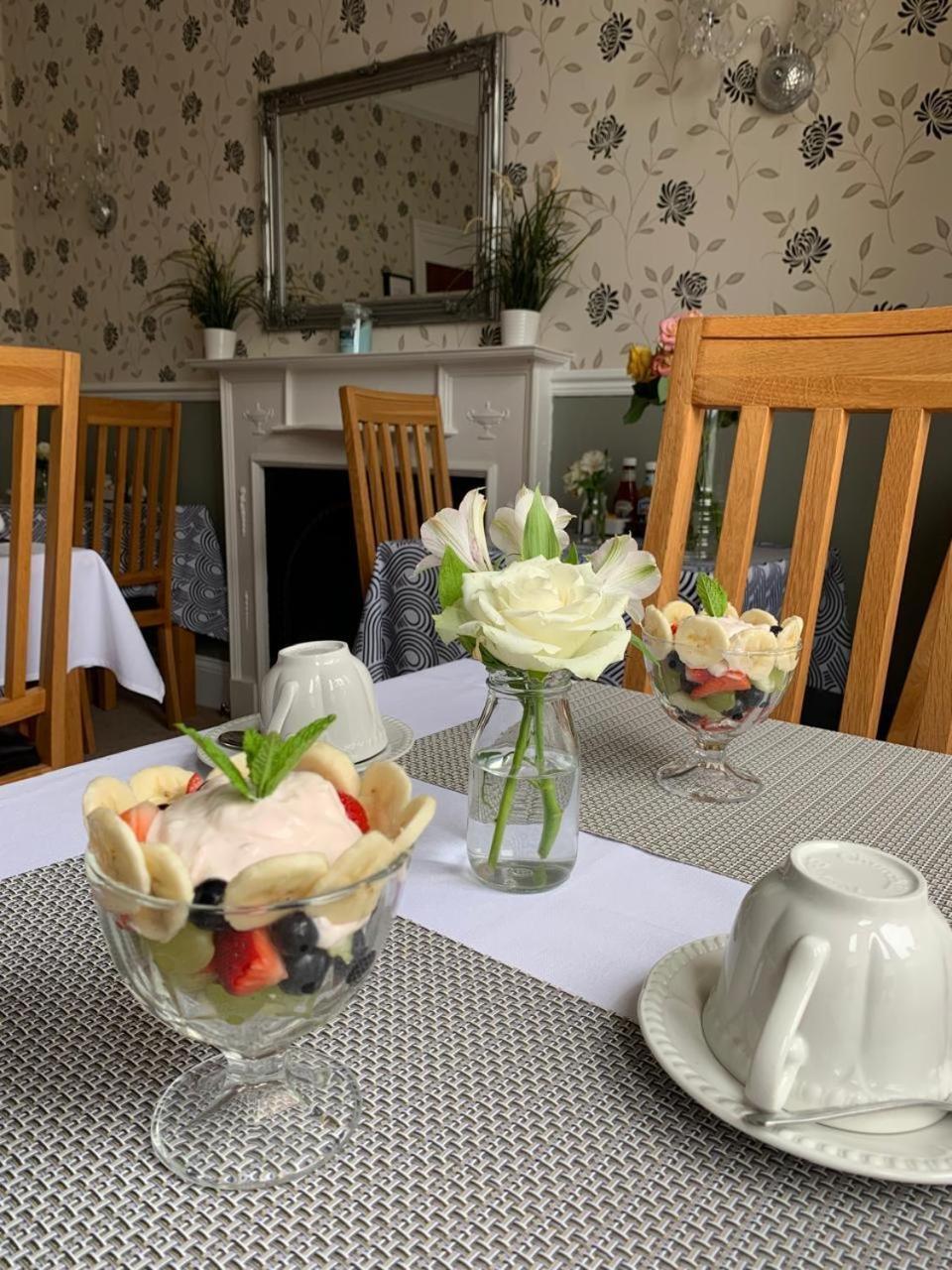Bed and Breakfast Abingdon House Торки Экстерьер фото